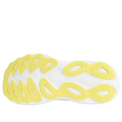 Mizuno Womens  Wave Sky 9 Wide In Snow White/silver Birch