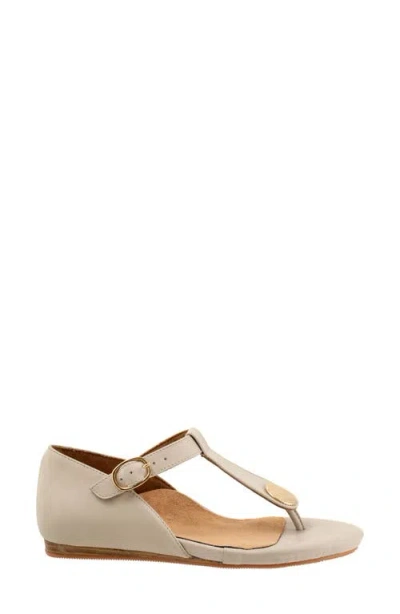 Softwalk Charlotte Sandal In Neutral