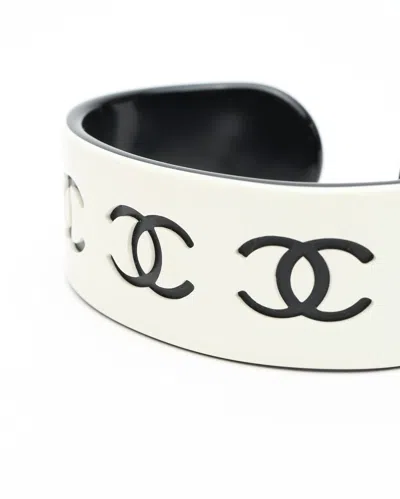 Pre-owned Chanel Coco Mark Cuff Bracelet In Multi