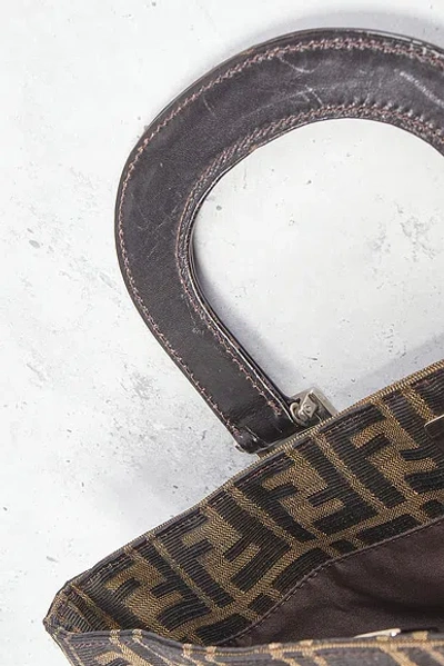 Pre-owned Fendi Zucca Handbag In Brown