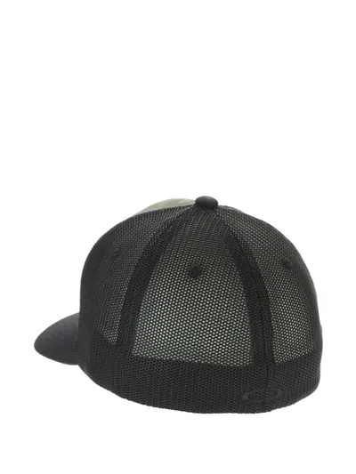 Oakley Camo-print Mesh-panel Cap In Black
