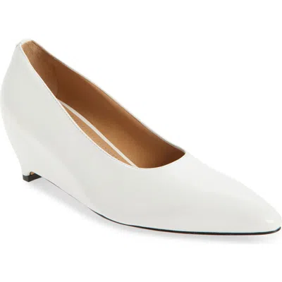 Maison Margiela Womens White H55 Pointed-toe Leather Courts Eur 40 / 7 Uk In Animal Print