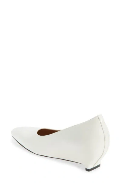 Maison Margiela Womens White H55 Pointed-toe Leather Courts Eur 40 / 7 Uk In Animal Print
