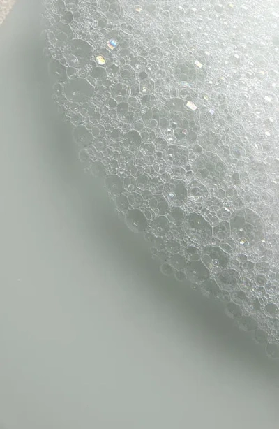 Davines Melu Shampoo Essential Haircare In Transparent
