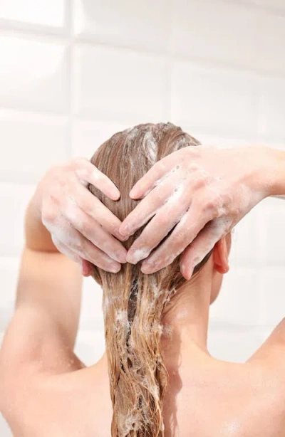 Davines Heart Of Glass Silkening Chelating Shampoo There Must Be An Angel In Transparent