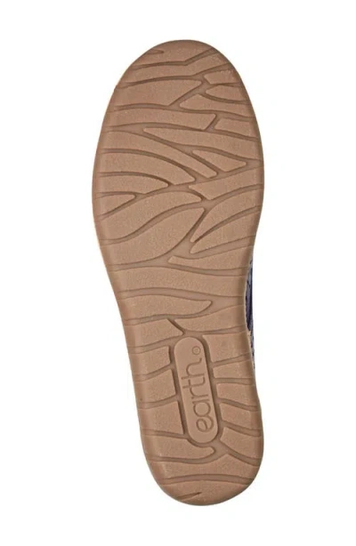 Earth Tomlyn Slipon In Gray