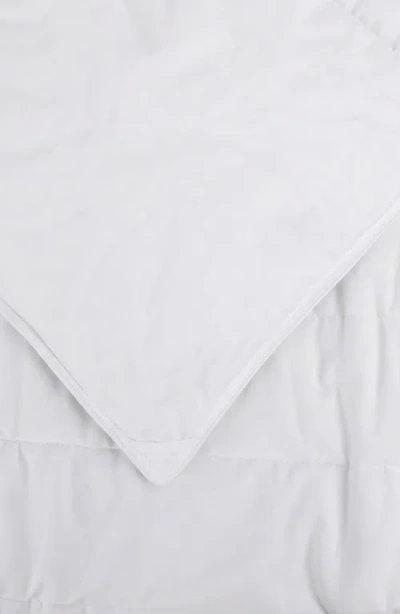 Italic Down Comforter In White