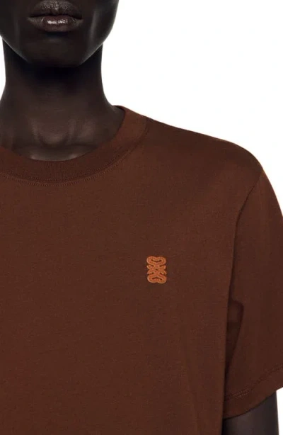 Sandro Mens Ginger Bread Logo-patch Crewneck Cotton T-shirt In Brown