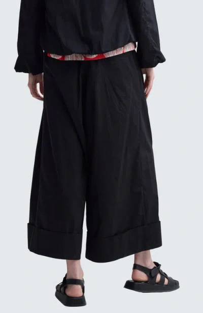 Luukaa Misla Solid Wide-leg Poplin Pants In Black