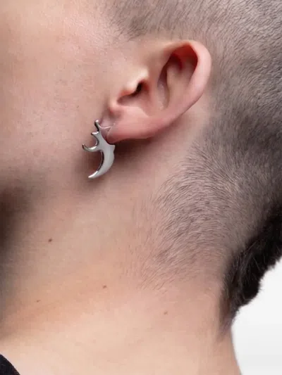 Yoj X Cutout Claw Earring In Silver