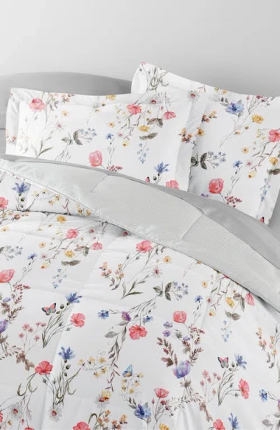 Homespun 7-piece Assorted Comforter Set In White