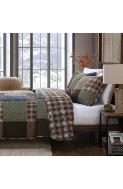 Eddie Bauer Classic Patchwork Quilt Set In Multi