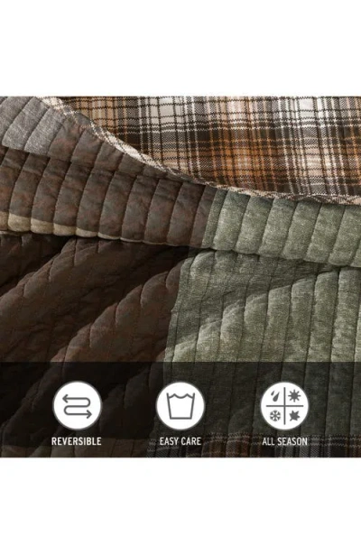 Eddie Bauer Classic Patchwork Quilt Set In Multi