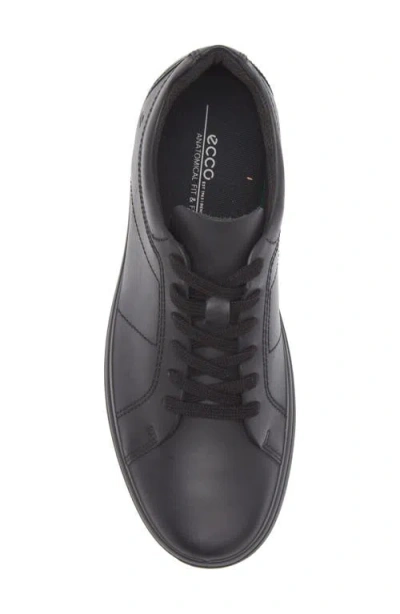 Ecco Classic Low Top Sneaker In Black