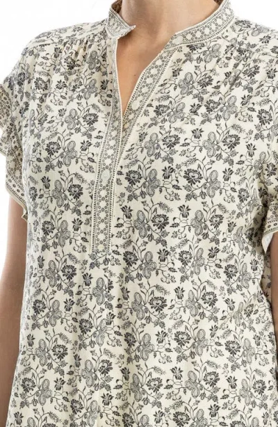 Max Studio Patterned Top In White