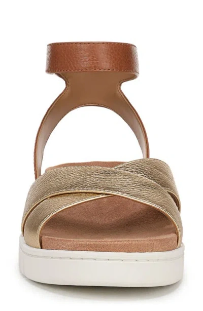 Vionic Uptown Merced Platform Sandal In Brown