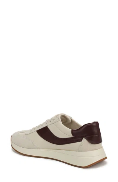 Vince Olla Runner Sneaker In Neutral