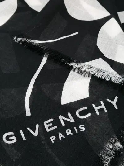 Givenchy Geometric Pattern Scarf In Black