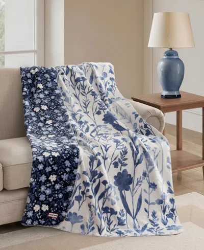 Hunter Designer Reversible Plush Throws, 50" X 70" In Blue