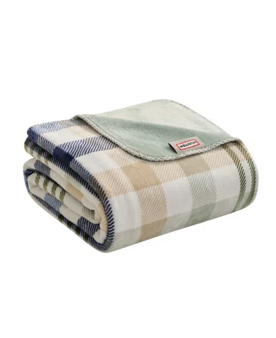Hunter Designer Reversible Plush Throws, 50" X 70" In Multi