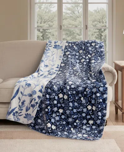 Hunter Designer Reversible Plush Throws, 50" X 70" In Blue