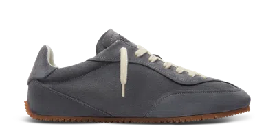 Axel Arigato Daze Runner Grey Sneaker With Logo On The Tongue And Grooved Sole In Suede Man In Gray