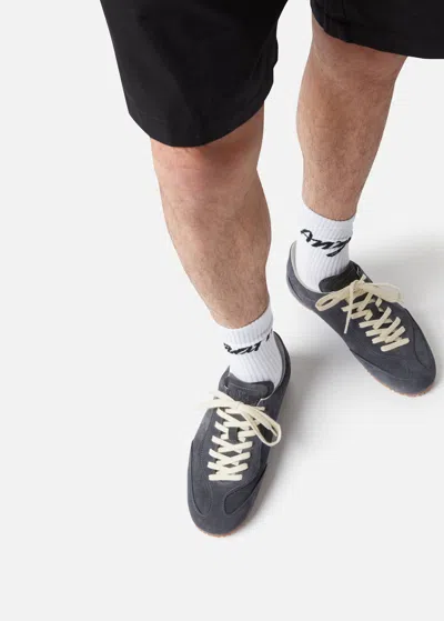 Axel Arigato Daze Runner Grey Sneaker With Logo On The Tongue And Grooved Sole In Suede Man In Gray