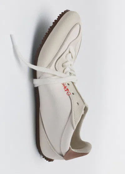 Axel Arigato Daze Runner Sneakers In White