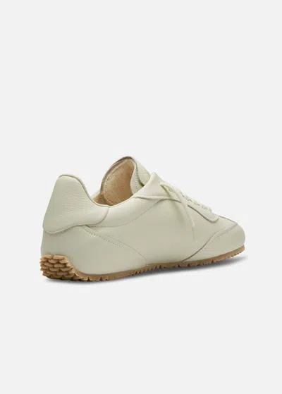 Axel Arigato Daze Runner Beige Sneaker With Logo On The Tongue And Grooved Sole In Suede Man In Neutral