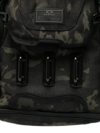 Oakley Camouflage-print Multi-pocket Backpack In Black