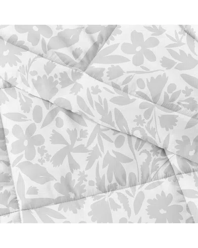 Home Collection Down Alt Abstract Garden Patterned Comforter Set In White