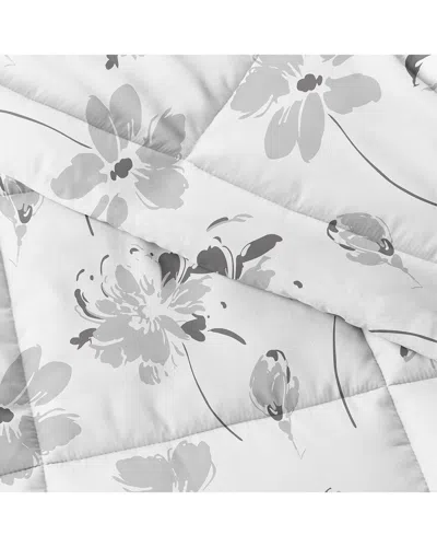 Home Collection Down Alt Magnolia Grey Patterned Comforter Set In Gray