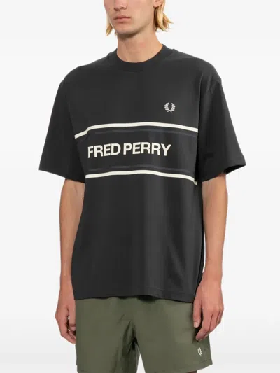 Fred Perry Logo-print T-shirt In Gray