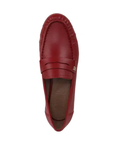 Naturalizer Wide Width Bloom Loafer In Red