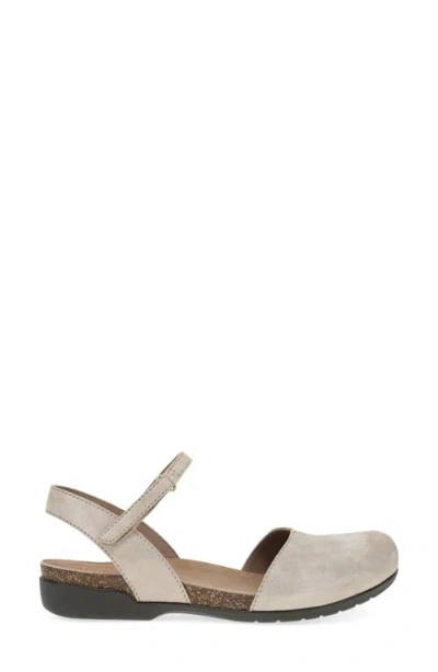 Dansko Rowan Flat In Neutral