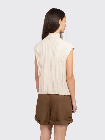 Minimum Mariana Half Zip Vest In White