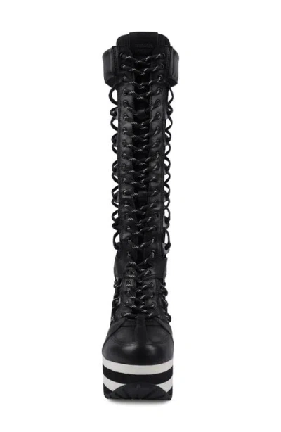 Zigi Ripped Platform Boot In Black