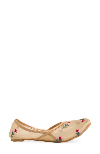Fuchsia Lily Mesh Flat In Neutral