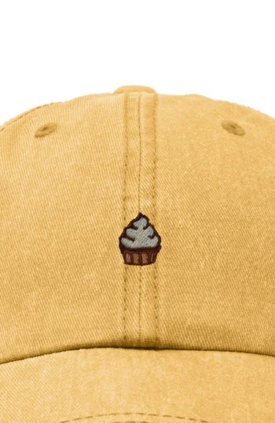 Dalix Cupcake Dad Cap In Gold