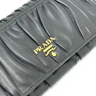 Pre-owned Prada Black Leather Long Wallet (bi-fold) ()