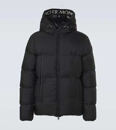 Moncler Montcla Water Repellent Short Hooded Down Jacket In Black