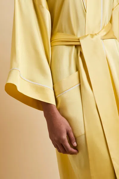 Olivia Von Halle Silk Sabine Night Robe In Yellow