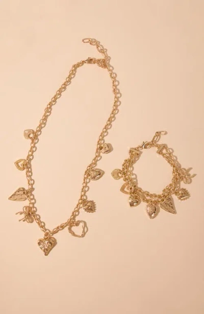 Saachi Charm Bracelet In White