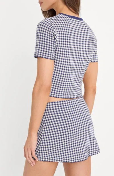 Good American Fine Knit Round Neck Short Sleeve Button Up Top In Blue