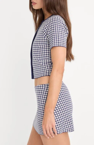 Good American Fine Knit Round Neck Short Sleeve Button Up Top In Blue
