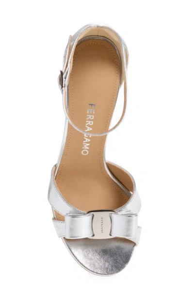 Ferragamo 95mm Roxy Metallic Leather Bow Sandals In Silver
