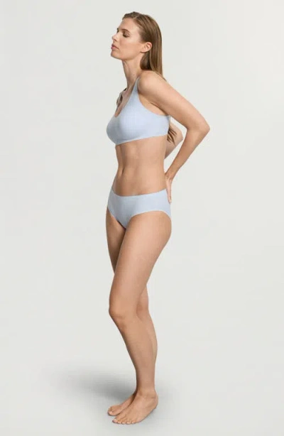 Hanro Invisible Touch Wireless Soft Cup Bra In Blue