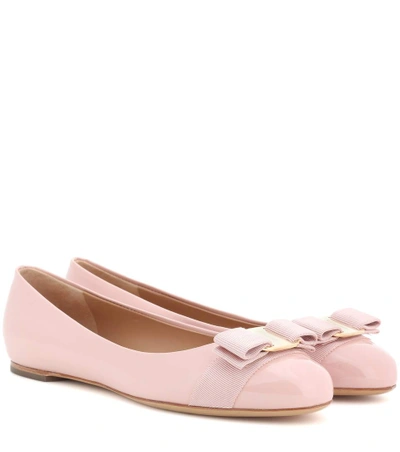 Ferragamo Varina Patent Leather Ballerinas In Pink Bon Bon/gold