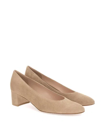 Gianvito Rossi Ryan Suede Pumps In Brown