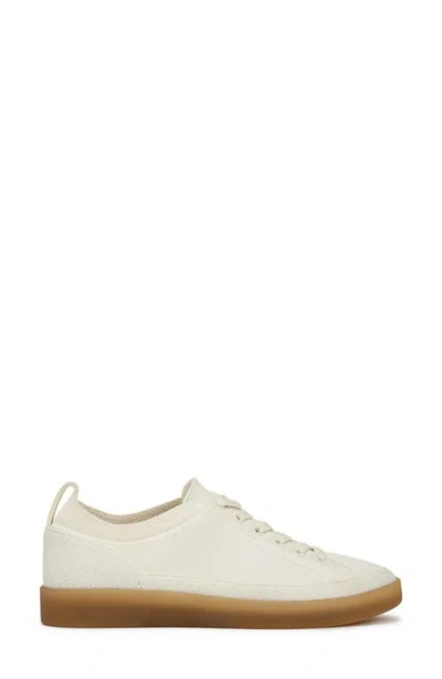 Vionic Winny Knit Low Top Sneaker In White